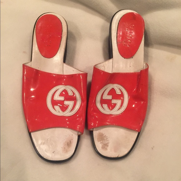 Gucci Shoes - GUCCI ORANGE PATENT SLIDES VINTAGE 90's